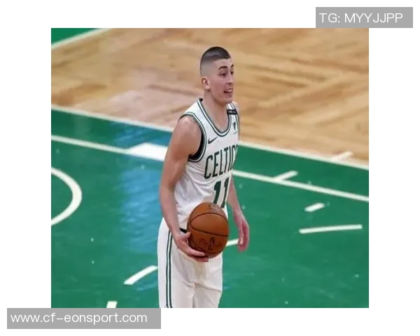 普理查德表现出色砍下24分6篮板9助攻赛场正负值高达42 普理查德表现出色砍下24分6篮板9助攻赛场正负值高达42