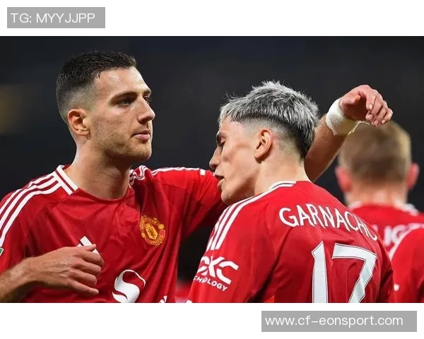 四名葡萄牙球员为曼联主场英超进球的精彩瞬间回顾