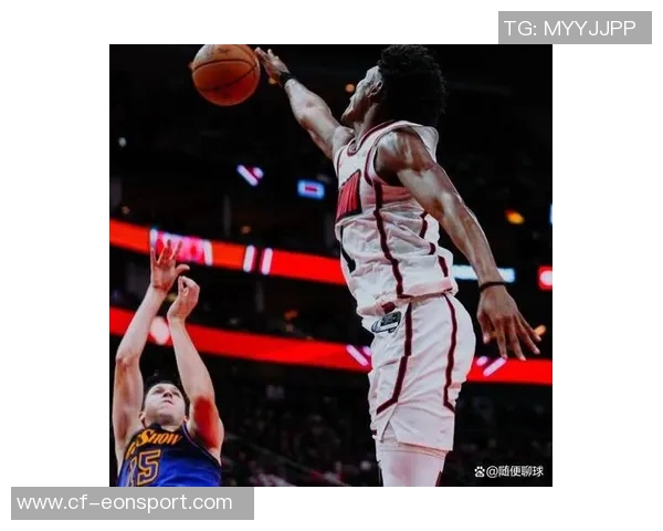 乌度卡称赞阿门表现出色助攻篮板双双亮眼并成功限制布克